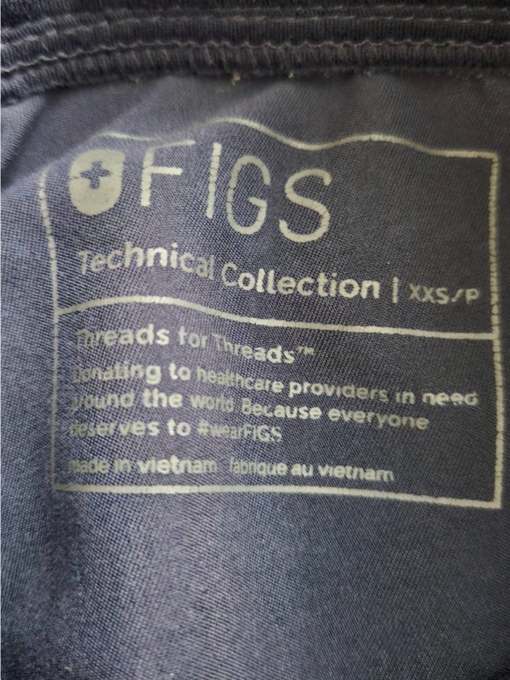 FIGS Scrub Set - Picture 5 of 5
